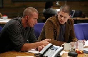 越狱第四季第21-22集 越狱第四季第21-22集